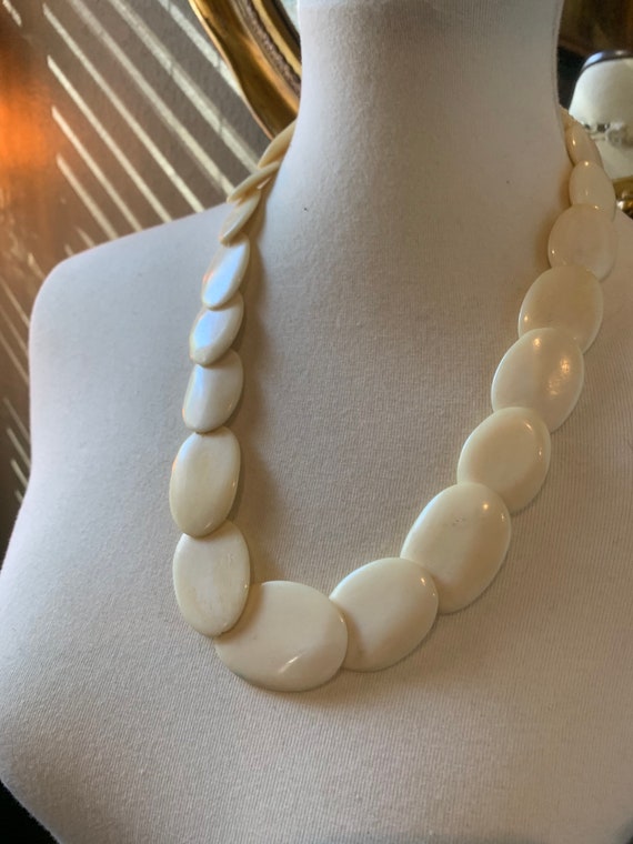 Vintage Bone Bead Necklace - Gem