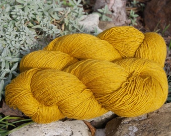 DESTASH Hand dyed yellow wool yarn Dundaga 6/1, latvian wool yarn