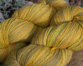 DESTASH Hand dyed self striping wool yarn Dundaga, available in 6/1 and 6/2 weights. Yellow Green gradient latvian wool yarn