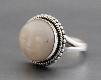 White Moonstone Ring, Moon Face Ring, Dainty Silver Ring, Gift For Her, Handmade, Statement, Bridesmaid Gifts, Stackable Bohemian Jewelry