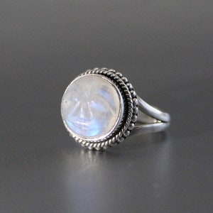 Rainbow moonstone Ring, Blue Flash Ring, Moon Face Ring, Crescent Moon Ring, Handcrafted Silver Celestial Ring, Boho Chic Statement Jewelry