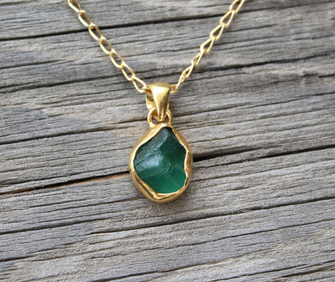 Natural Raw Emerald Necklace May Birthstone Necklace 18K - Etsy
