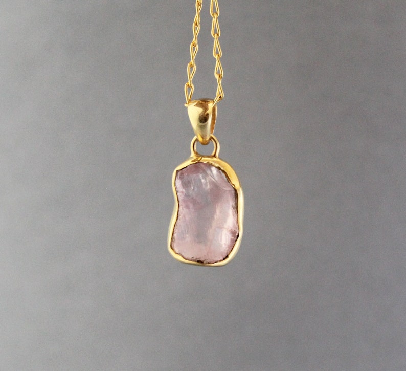 Gemstone Necklace Raw Crystal Necklace Stone Necklace 14k Gold Fill Raw Quartz Necklace Natural Crystal Necklace Rose Quartz Necklace