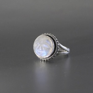 Anillo de piedra lunar arcoíris, anillo de destello azul, anillo de cara de luna, anillo de luna creciente,joyería celestial, boho