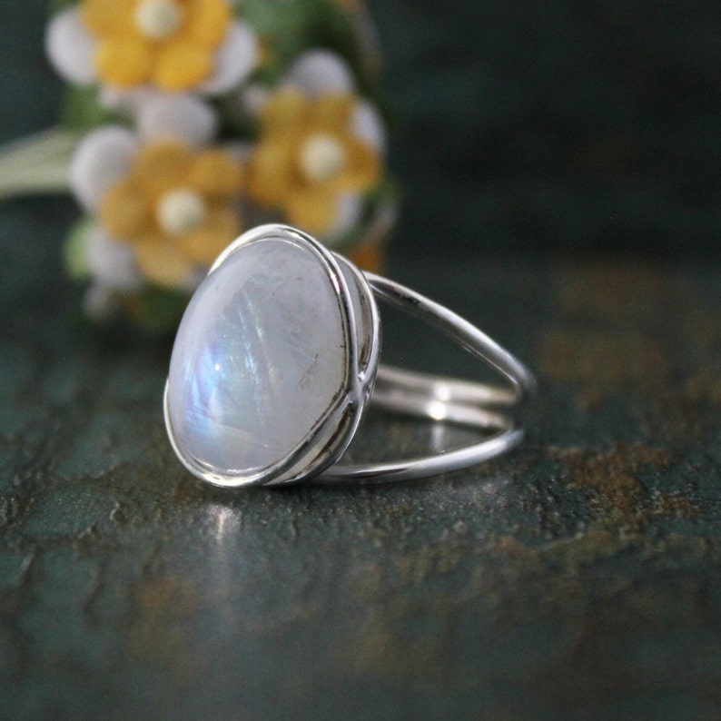 Rainbow moonstone Ring , Blue Flash Ring, Solid 925 Sterling Silver, Classic Wedding Accessories, Holiday Season Jewelry, Gift for Wife image 1