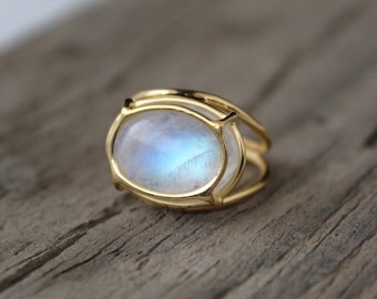 Rainbow Moonstone Ring, 14K Gold Rainbow Moonstone Ring, June Birthstone Ring for Women, Gift for Her