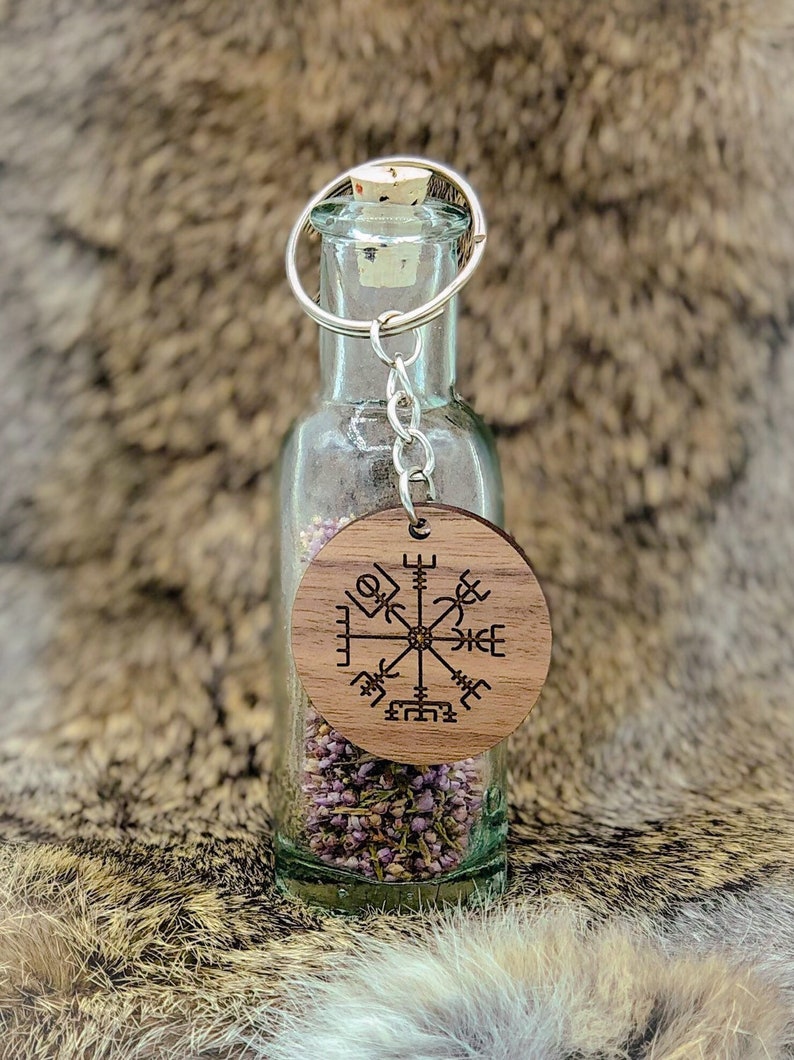 Viking Compass Keychain Vegvisir Keychain Norse Keychain Etsy