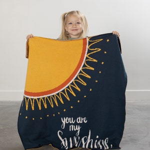 Manta de punto para bebé personalizada Casey Heirloom Sunshine en algodón y cachemira en color verde azulado