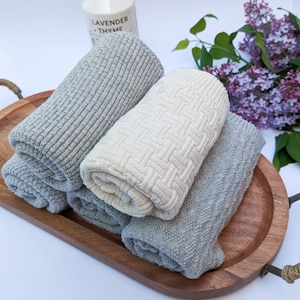 Ellis Organic Cotton Dish and Hand Towel for Kitchen and Bathroom
