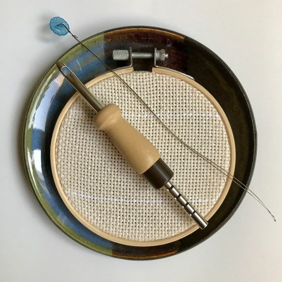 How to thread a 4 mm Lavor punch needle 