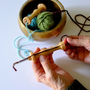 Beginner Punch Needle Kit /laurel in Moss and Lake Blue/choice of