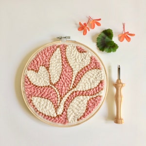 DOWNLOAD ONLY PDF** Lovely Leaves, Punch Needle Embroidery Pattern, Resizable Pattern & instructions, 7&quot; (18 cm) Original Pattern