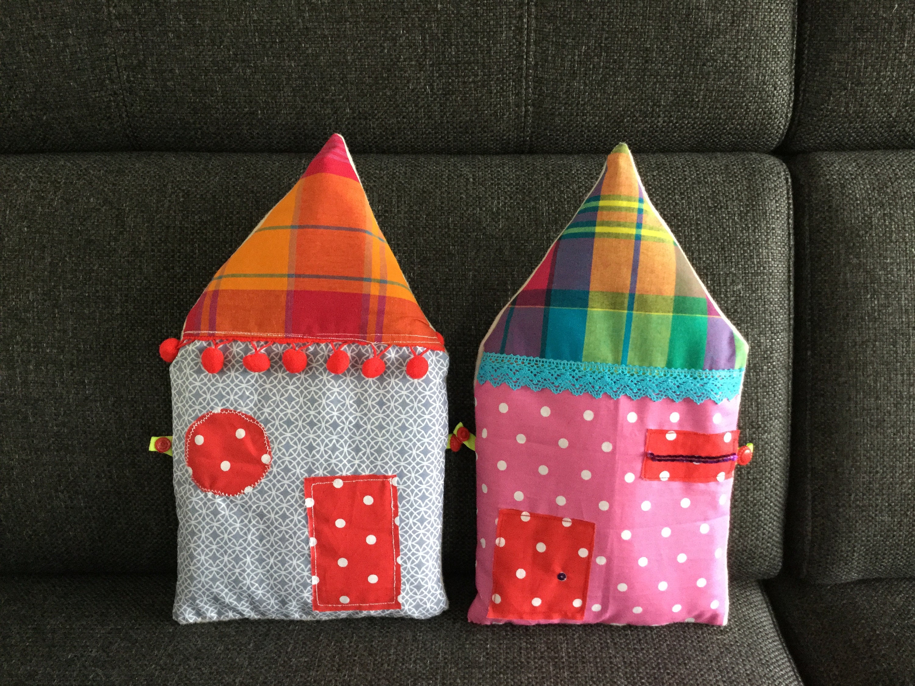 Deux Petites Maisons