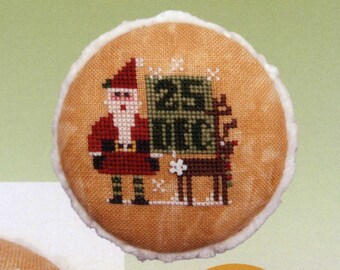 Heart In Hand "Pocket Round: December 25th" cross stitch pattern with embellishment