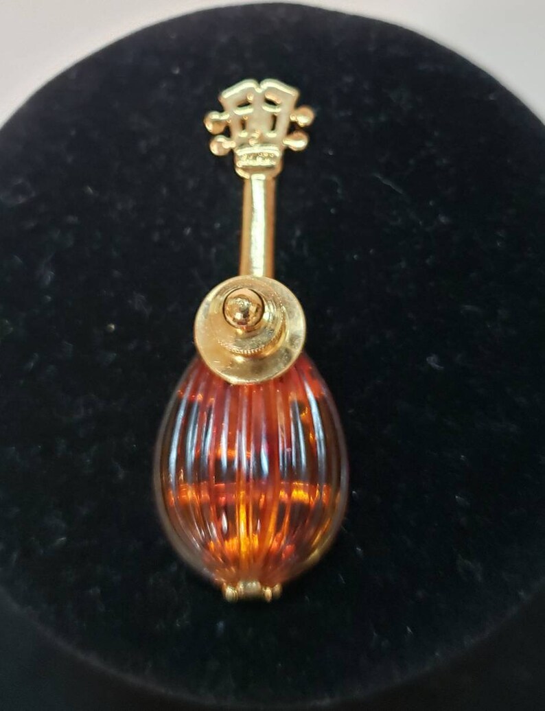 Avon Musical Instrument Pin Mandolin/vintage 1990s Avon Lucite Goldtone ...
