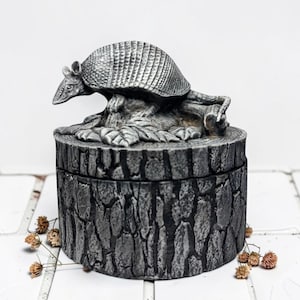 Handmade Armadillo Resin, trinket Jar,  Home decor,  Storage Stash box, Decorative Box,  Memory Keepsake, Coffee Table Art, Jewelry storage