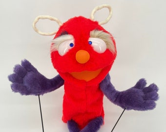 Sweet Pepper avec accent violet - marionnette à main, style muppet