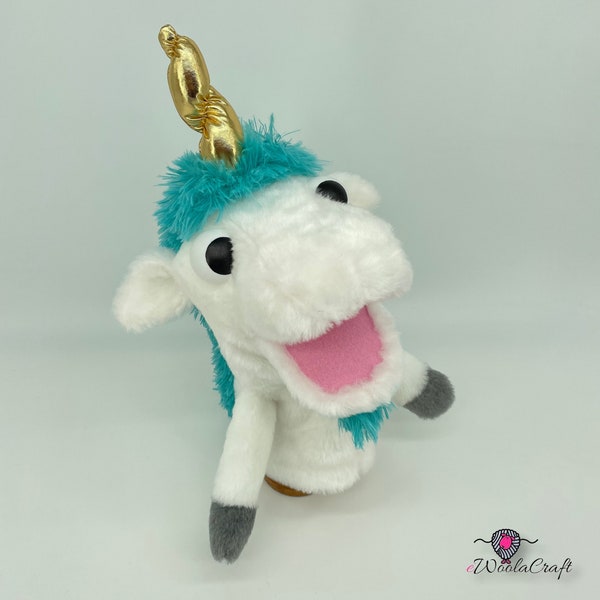 Happy Unicorn - marionnette à main, style muppet, blanche et bleue