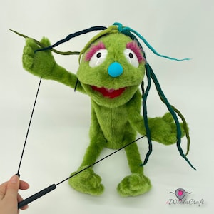 Green Melancholy - hand puppet, muppet style