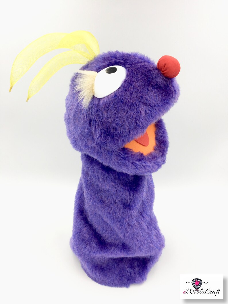 muppet style hand puppet Smart Larry
