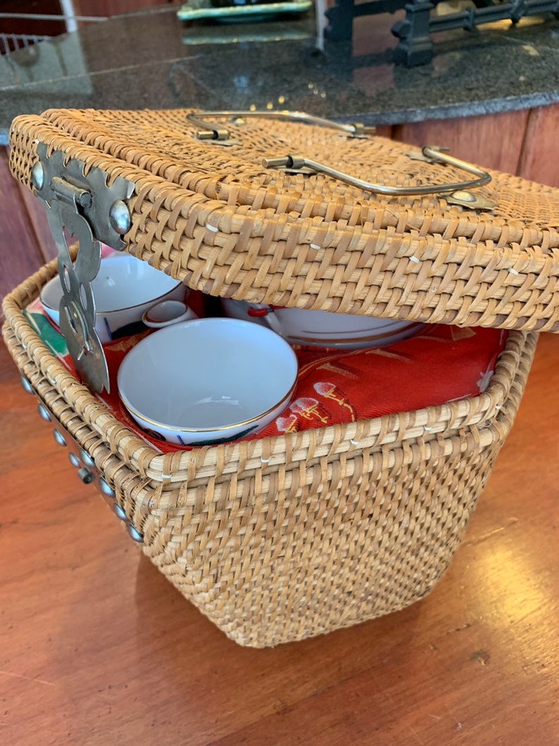 Vintage Chinese Tea Set Wicker Basket Hand Tea Pot Etsy