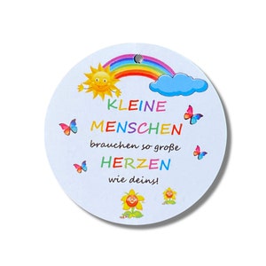 Kleine Menschen brauchen so große Herzen ... Geschenkanhänger Abschied Kindergarten Kita Tagesmutter Erzieherin Karte