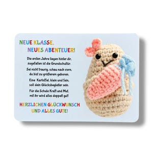 Handgestrickte Kartoffel-Puppe, Glücksbringer, Mutmacher, Schlüsselanhänger, Motivationskarte A6, Schulwechsel weiterführende Schule, Spruch
