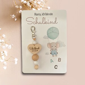 Geschenk Einschulung, Schlüsselanhänger personalisiert, Schulkind 2025 + Wunschname, Ranzenbaumler, Karte, Erster Schultag