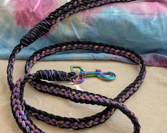 Reflective Purple Paracord Dog Leash with Rainbow Iridescent Hardware - 6ft