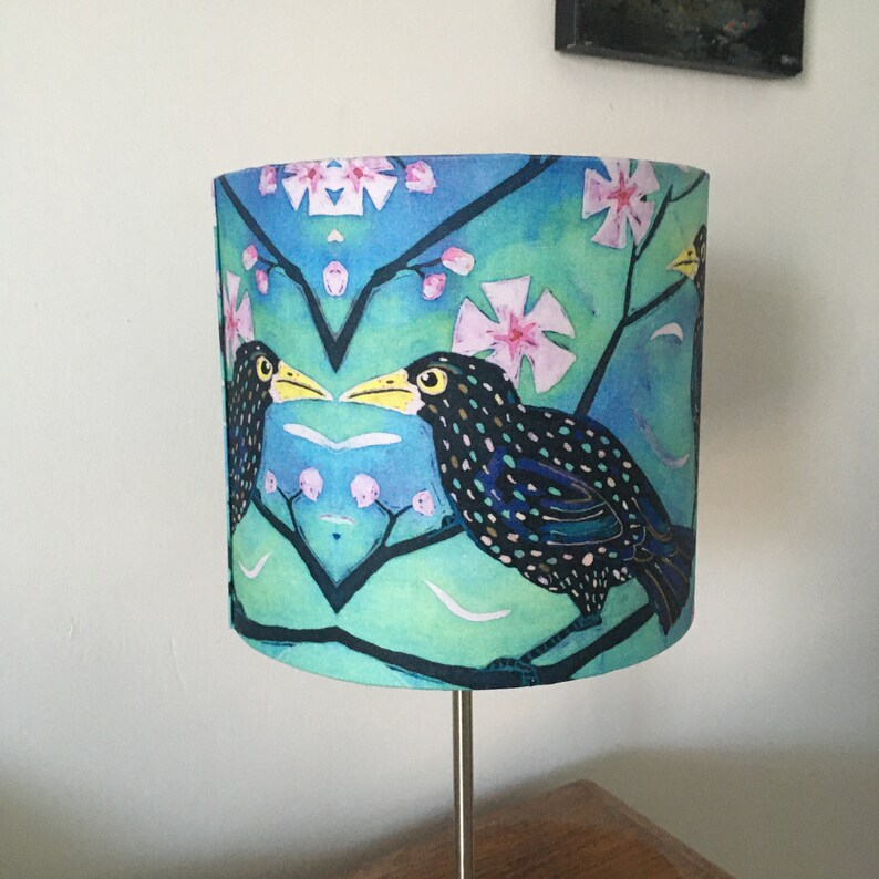 SOMBRA DE LÁMPARA STARLINGS. Tambor. diseño batik. Disponible | Etsy