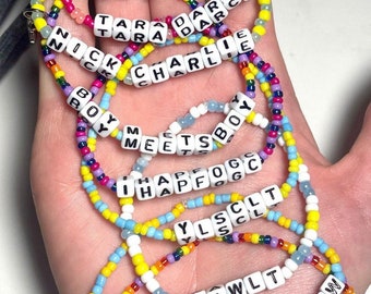 Heartstopper Armband, Nick und Charlie, Tara und Darcy, Tao und Elle Armbänder, LGBTQIA, Heartstopper Seed Bead Paare/Freundschaftsarmband