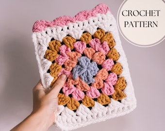 Wzór na pokrowiec na tablet Retro Vibes w formacie PDF | Przyjazny dla początkujących wzór na przytulną okładkę Kindle Grandma Square | Etui na telefon z włóczki z powrotem do szkoły