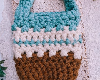 The Apple Picking Bag | Handmade Crochet Chunky Purse Tote Bag