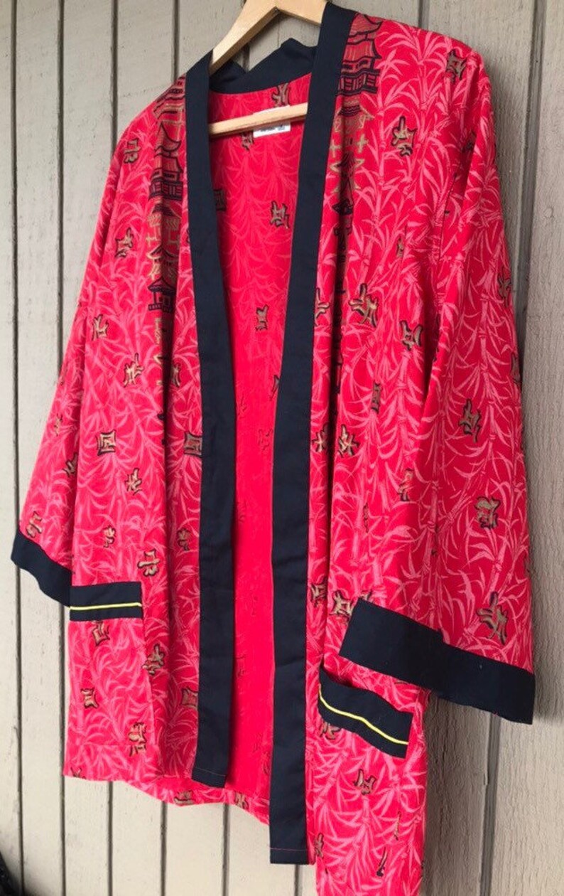 1950/'s to early 60/'s Kabuki Sleepwear by WeldonMid Century Japanese Style Robe
