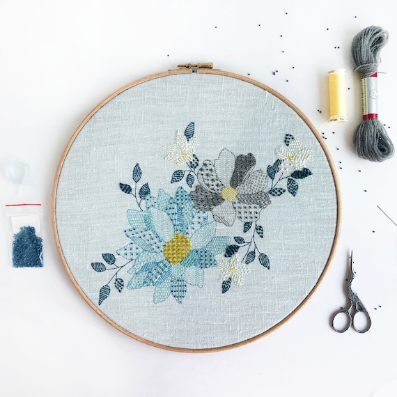 Blue Floral Embroidery Kit, Flower Needlecraft Kit, Modern Embroidery Kit, Hoop Art Embroidery Project, Hand Sewing Pattern, Home Craft DIY