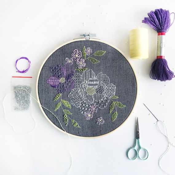 Floral Embroidery Kit, Flower Needlecraft Kit, Modern Embroidery Kit, Hoop Art Embroidery Project, Hand Sewing Pattern, Home Craft DIY