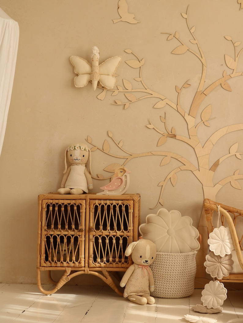 Nature-inspired Wall Art Wooden Tree with Birds Nursery Decor Idea, baum holz kinderzimmer image 6