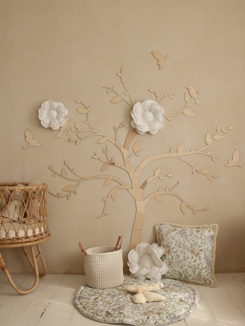 Nature-inspired Wall Art Wooden Tree with Birds Nursery Decor Idea, baum holz kinderzimmer image 1