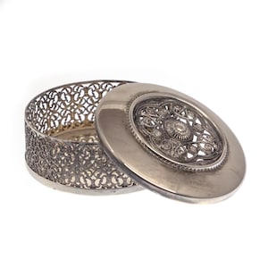 Round Indian 800 Silver Openwork Box. Vintage trinket or pill box