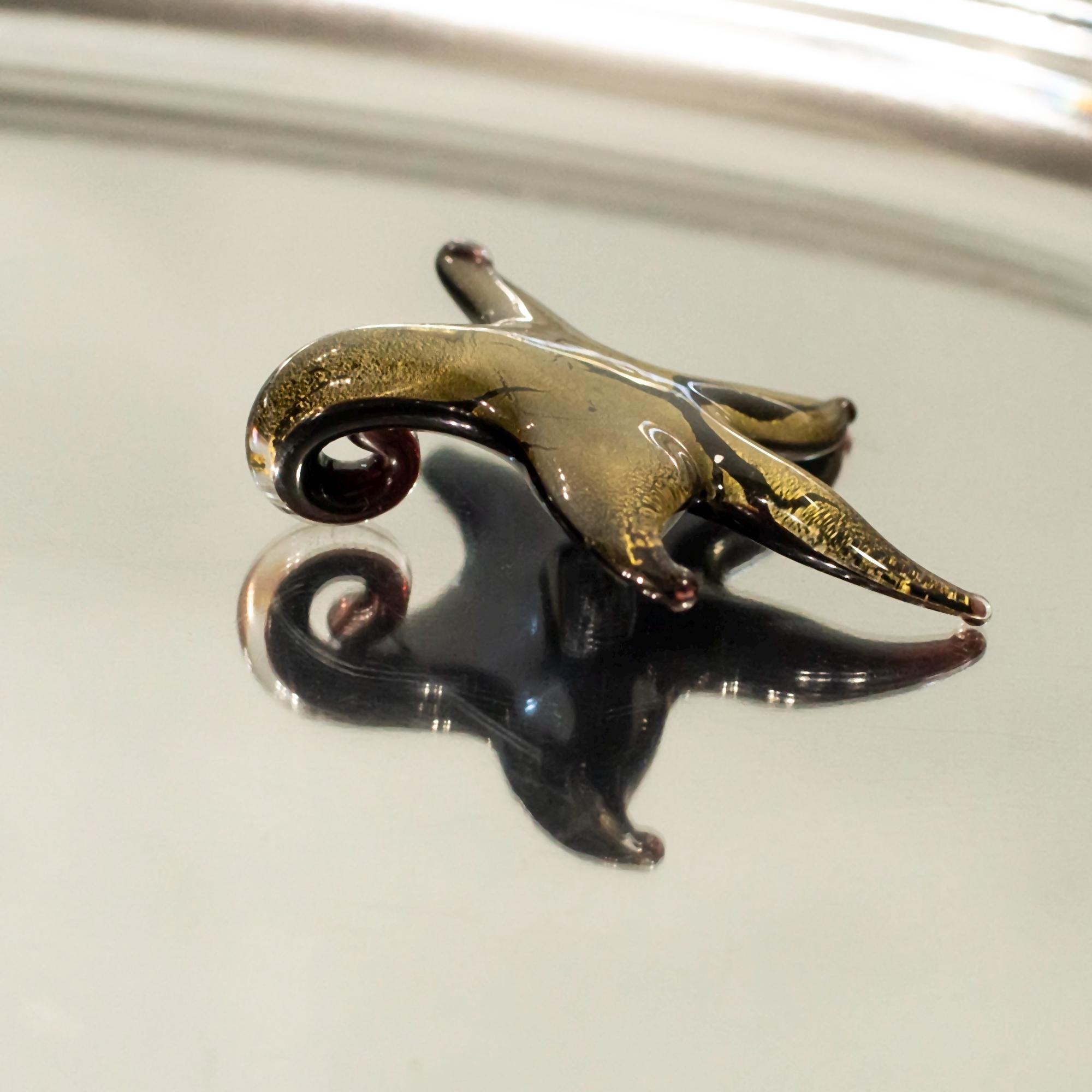 ヴィンテージ ムラーノガラス ヒトデペンダント：金と黒のイタリア製 