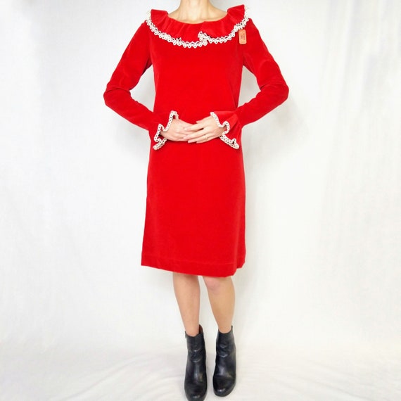 Vintage 1960s red velour ruffled dress - image 4
