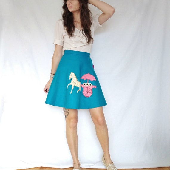 Vintage 1950s felt applique skater skirt