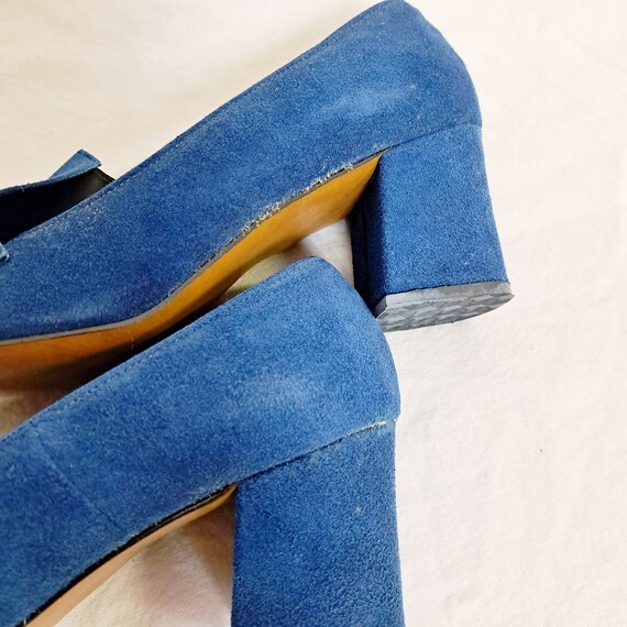 Deadstock vintage 1960s blue suede shoes size 5.5 - image 8