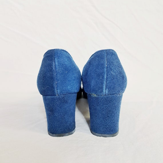 Deadstock vintage 1960s blue suede shoes size 5.5 - image 7