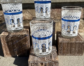 Swanky Swig White Lattice Juice Glasses.