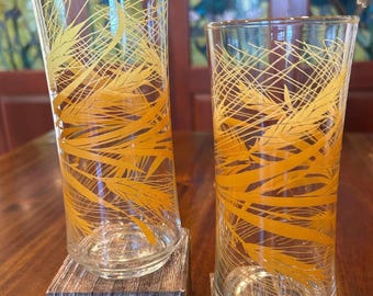 Golden Wheat Libbey Mid Century Tall Glass Tumblers.