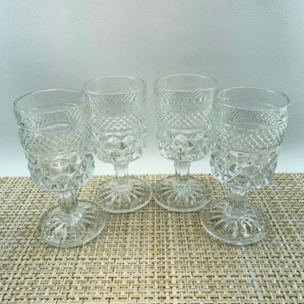 Vintage Anchor Hocking Wexford Diamond Cut Wine Glasses.