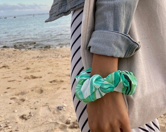 Green Stripes - Watermarbled Silk Scrunchies