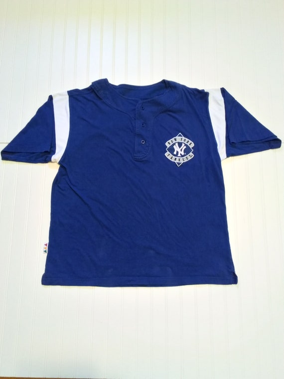 yankees henley shirt