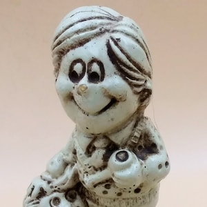 Sillisculpts Style &quot;Remember Me Dad? I&#39;m The Kid Who Loves You&quot; Figurine.  By Paula. No. 321. Vintage 1972. Made in USA. Gift